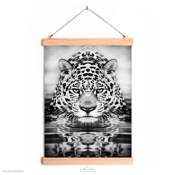 b111 Leopard black and white print