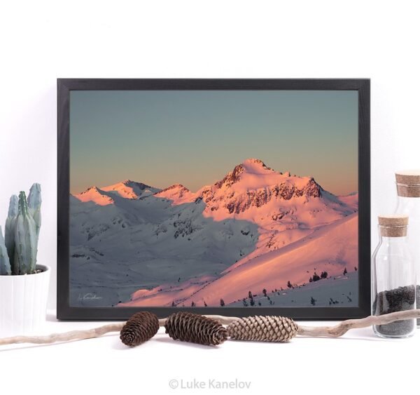 4Print-4 Winter sunrise over a snow covered mountain - Framed Canvas print