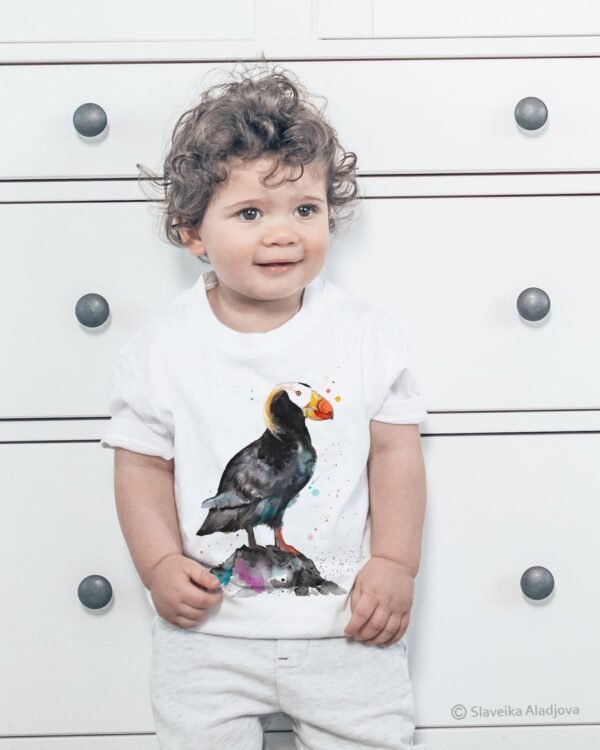 Tufted puffin art T-shirt