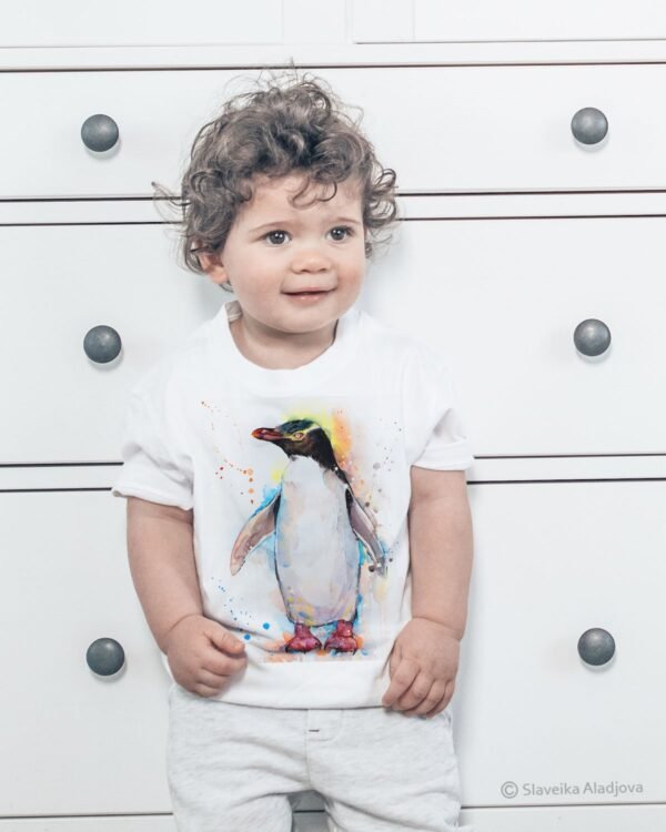 Yellow-eyed Penguin art T-shirt