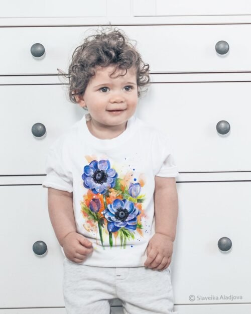 Anemone Flower art T-shirt