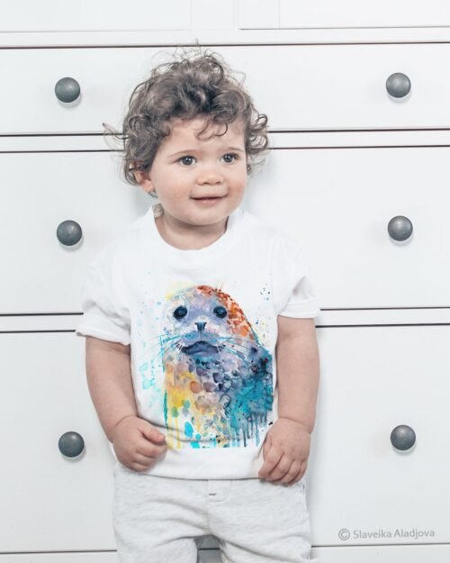 Harbor seal art T-shirt