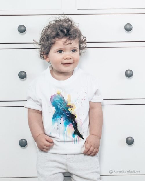 Blue Whale shark art T-shirt