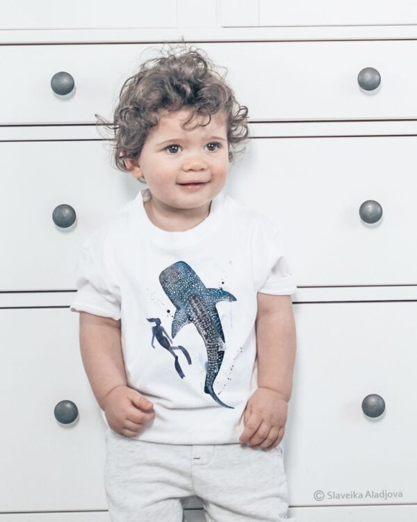 Scuba Diving with Whale Shark art T-shirt