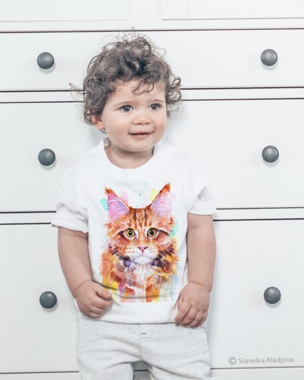 Maine Coon Cat Red Tabby art T-shirt