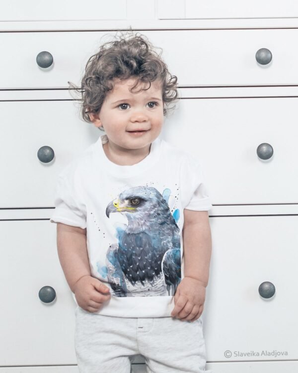 Black-chested buzzard-eagle art T-shirt
