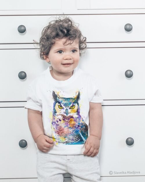 Horned Owl art T-shirt