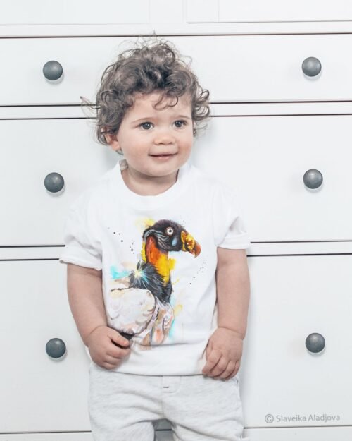 King vulture art T-shirt