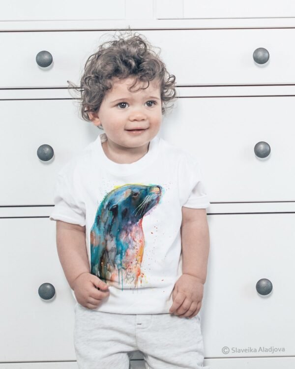 Sea lion art T-shirt