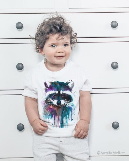 Raccoon art T-shirt