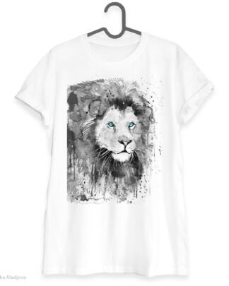 Black and white Lion art T-shirt