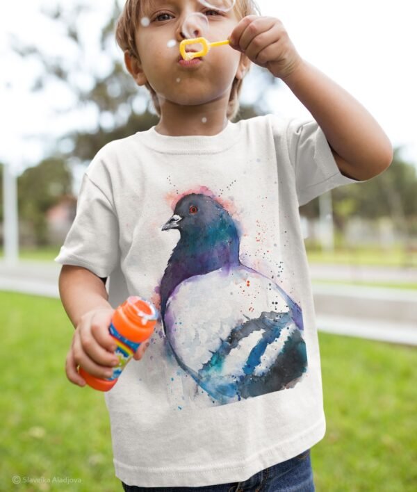Pigeon art T-shirt