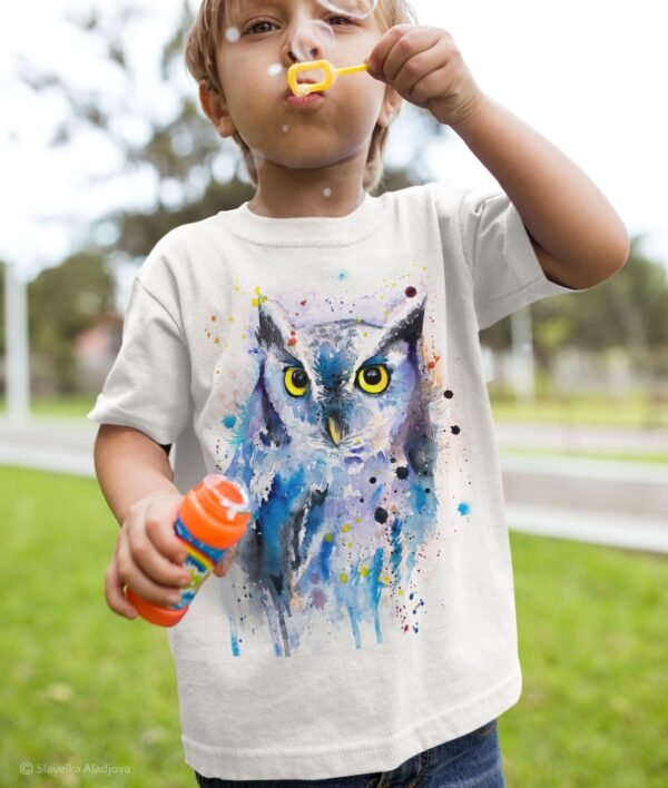 Screech owl art T-shirt