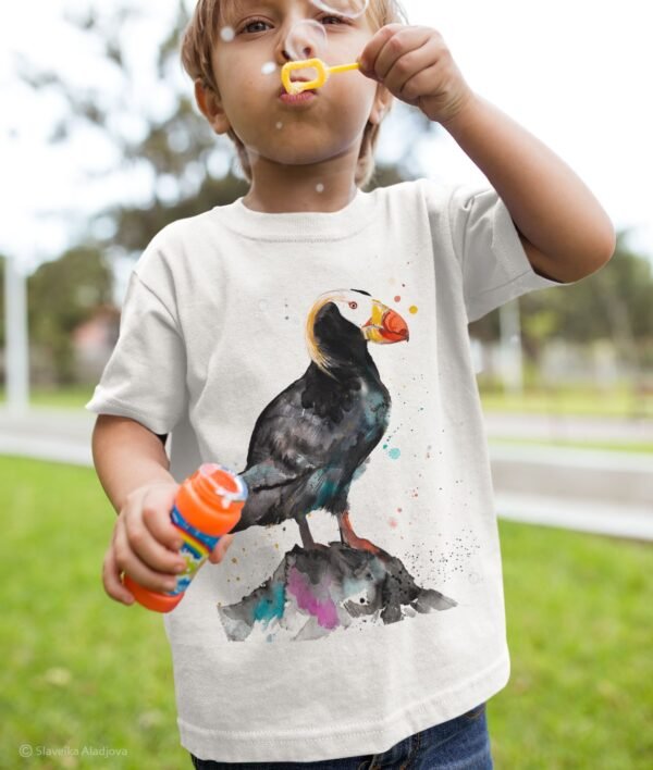 Tufted puffin art T-shirt