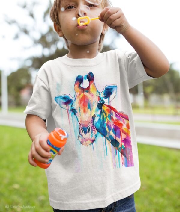 Giraffe art T-shirt