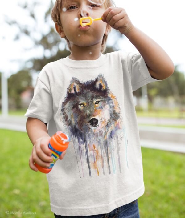 Grey wolf art T-shirt
