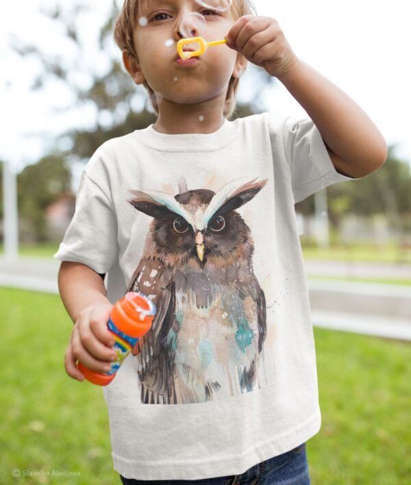 Crested owl art T-shirt