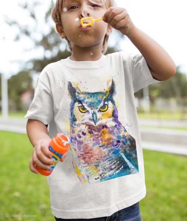 Horned Owl art T-shirt