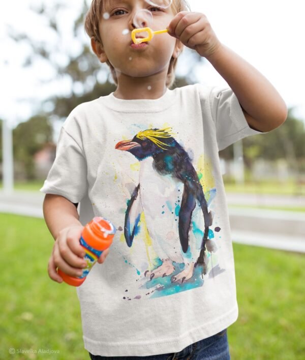 Macaroni penguin art T-shirt