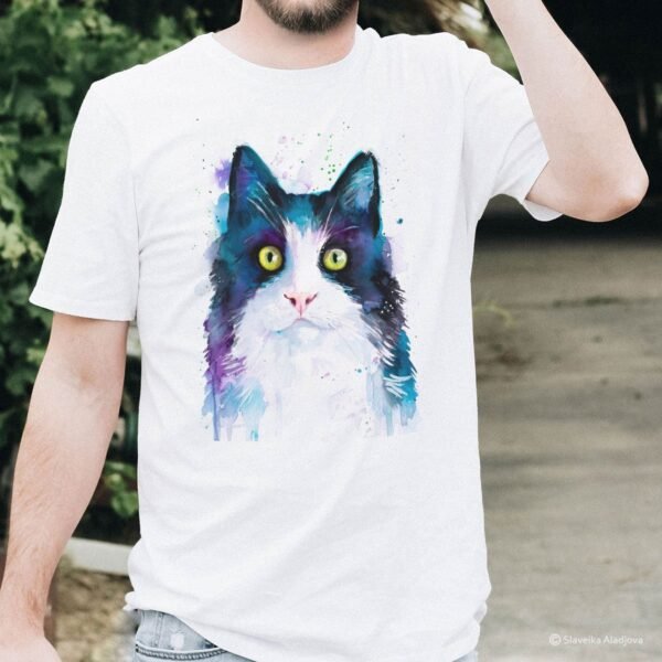 Black and white cat art T-shirt