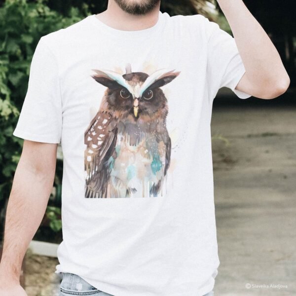 Crested owl art T-shirt