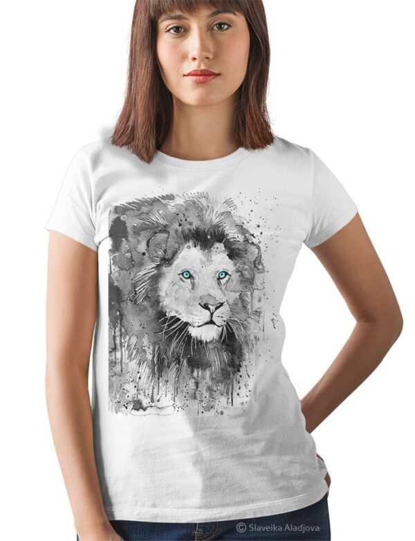 Black and white Lion art T-shirt Black and white Lion art T-shirt