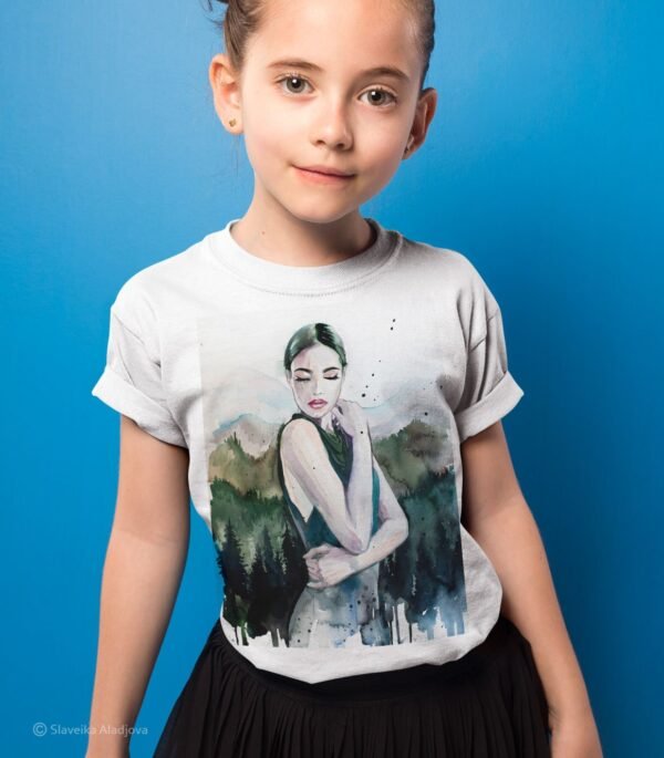 Mountain girl portrait art T-shirt