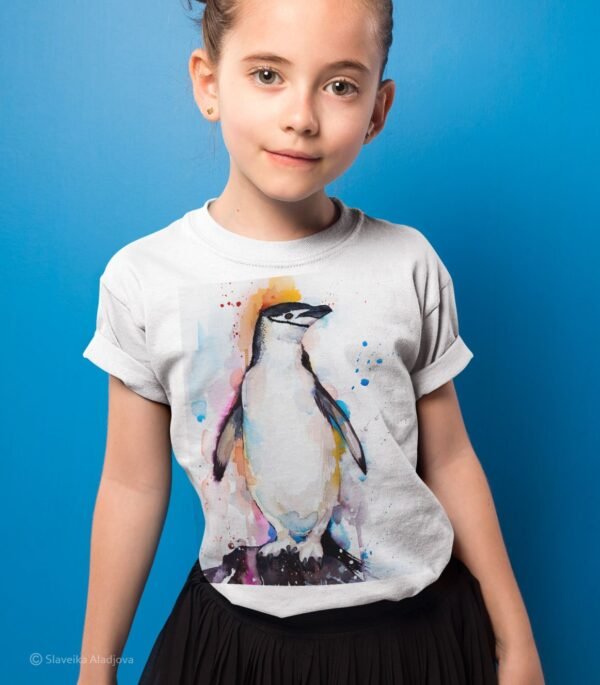 Chinstrap penguin art T-shirt