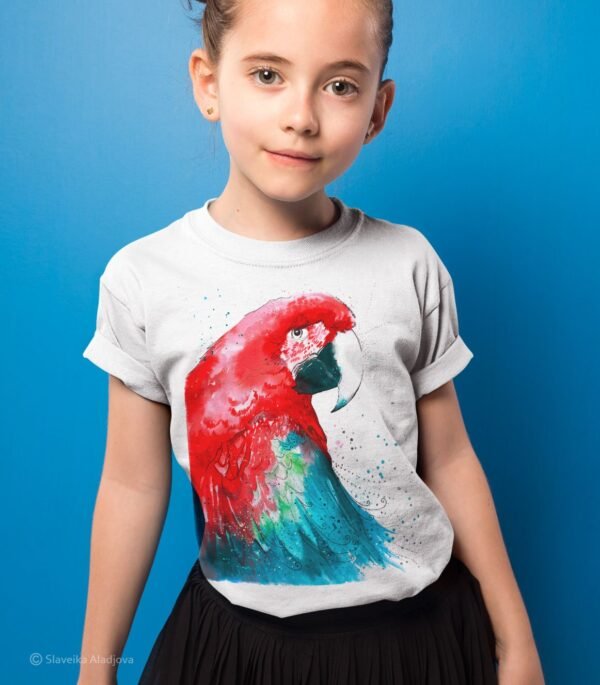 Green-winged macaw art T-shirt