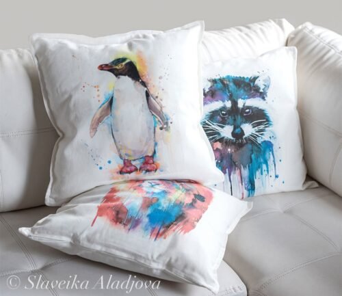 Yellow-eyed Penguin art Pillow cover