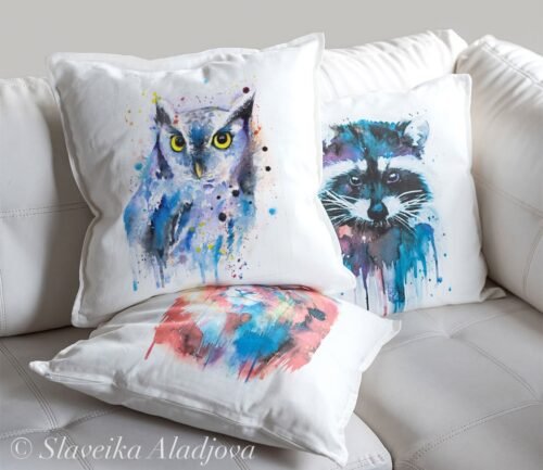 Screech owl art Pillow cover