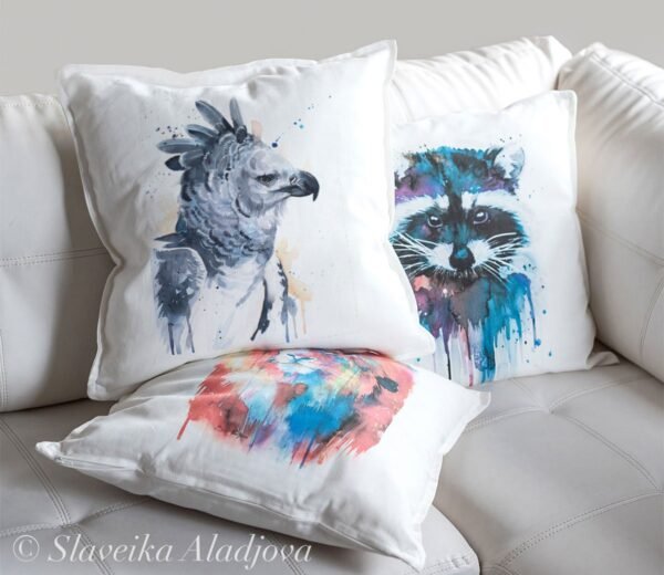 Harpy eagle art Pillow cover