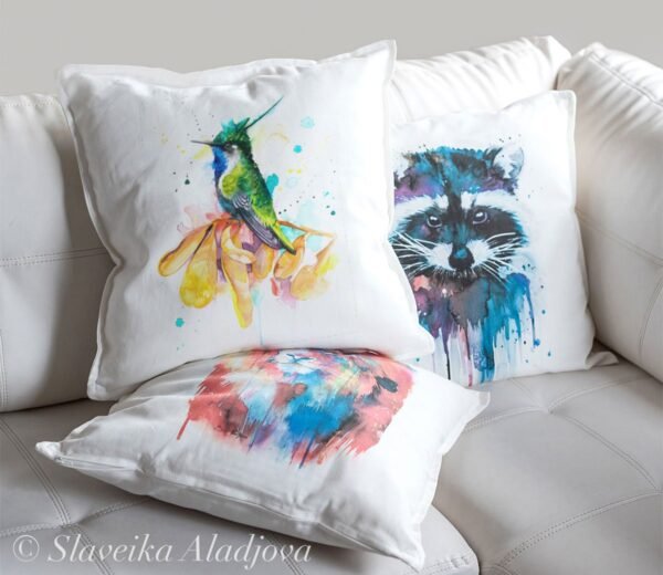 Green-crowned plover-crest hummingbird art Pillow cover