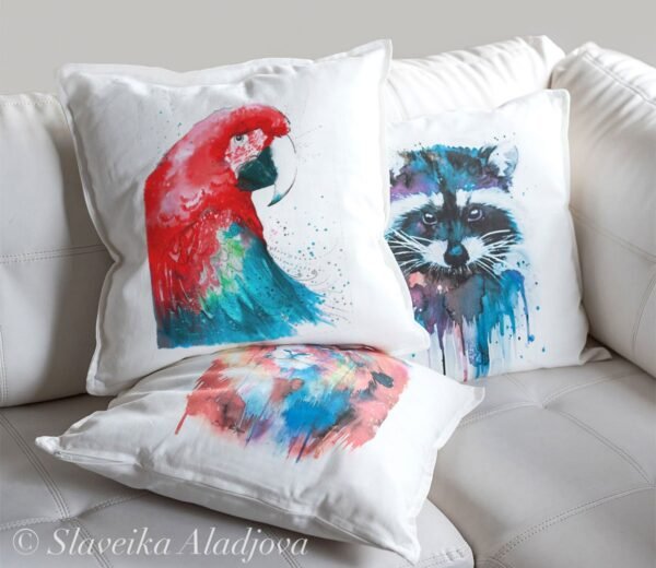 Green-winged macaw art Pillow cover Green-winged macaw art Pillow cover