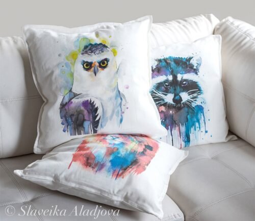 Black-and-white hawk-eagle art Pillow cover