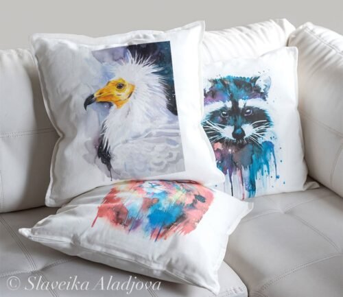 Egyptian Vulture art Pillow cover