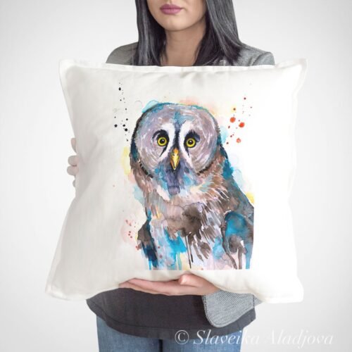 Great grey owl art Pillow cover